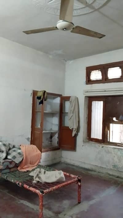 7 MARLA HOUSE FOR SALE (DEMOLISH)