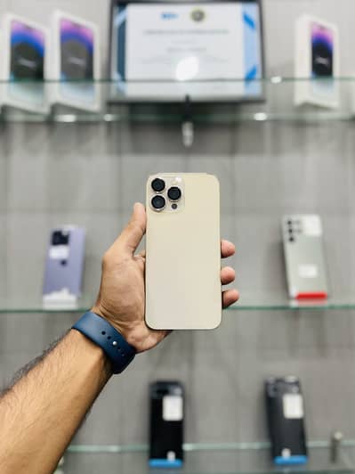 I phone 13 pro max 256gb pta 99bh