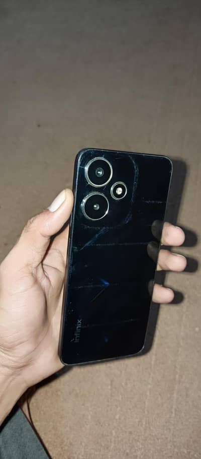 Infinix Hot 30 Play4+4ram rom64 gp sale and exchange possible