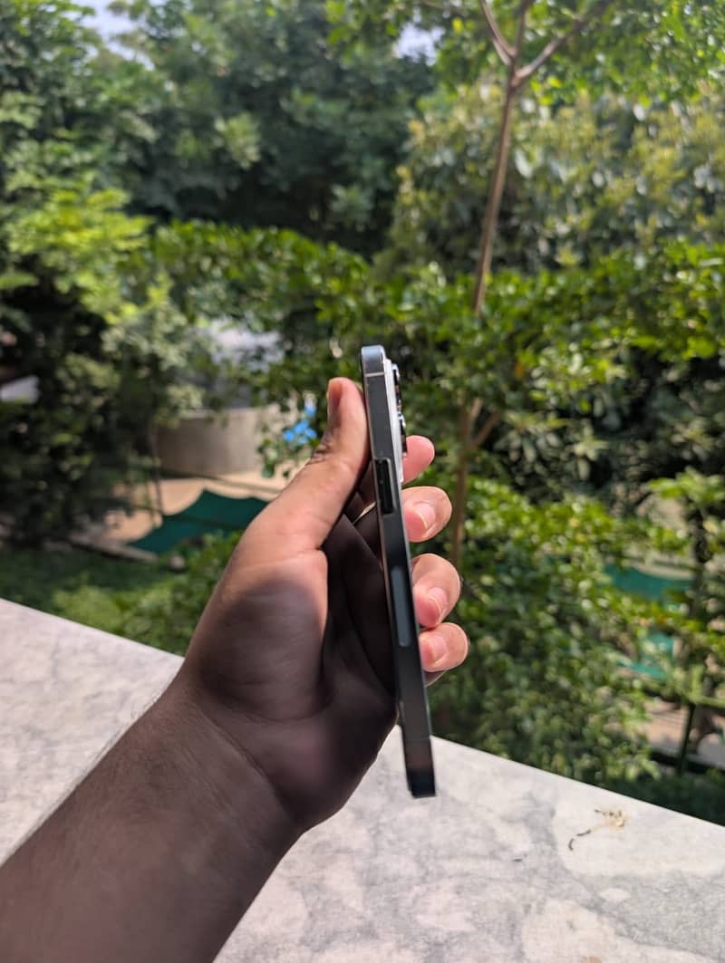 Apple iPhone 14 Pro 5