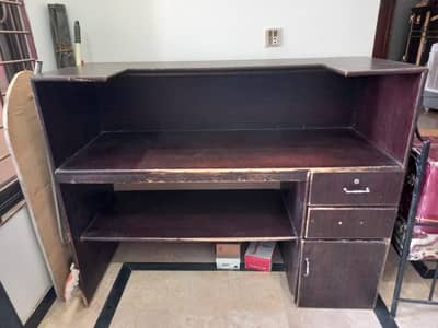 Cash Counter & Counter Glass