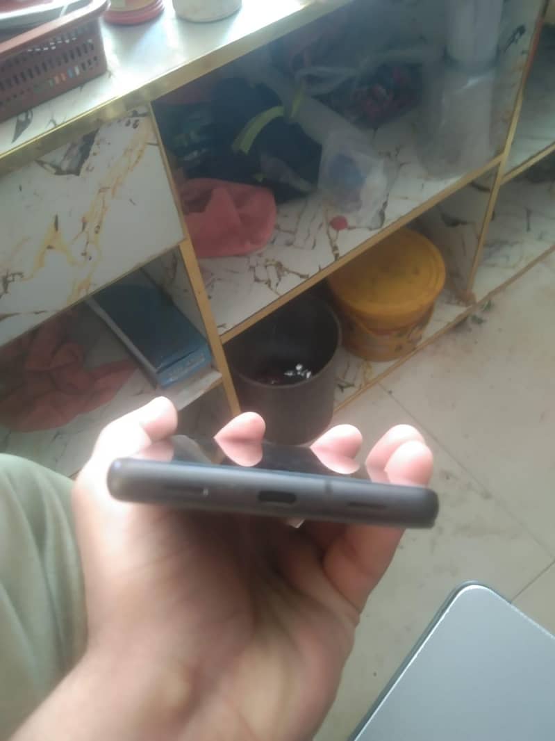 Google Pixel 7a 3