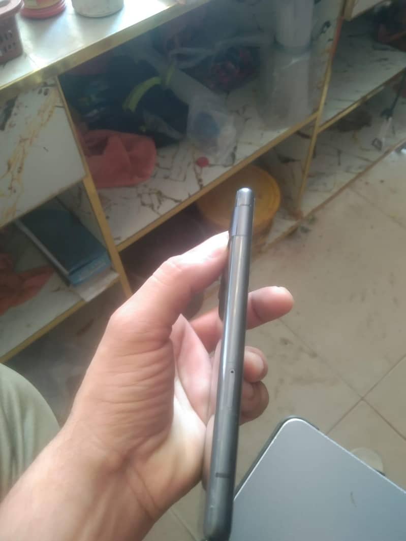 Google Pixel 7a 4