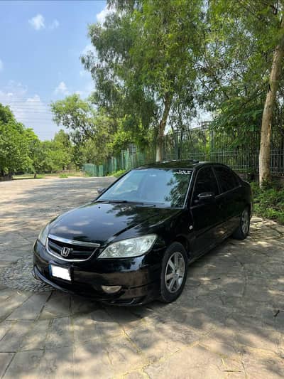 Honda Civic Oriel 2005