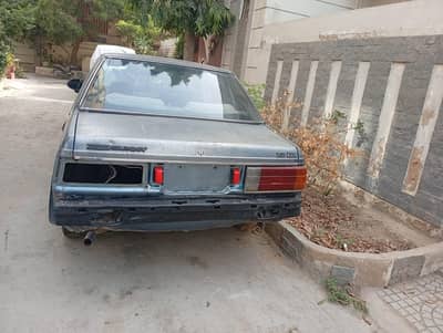 Nissan Sunny 1986