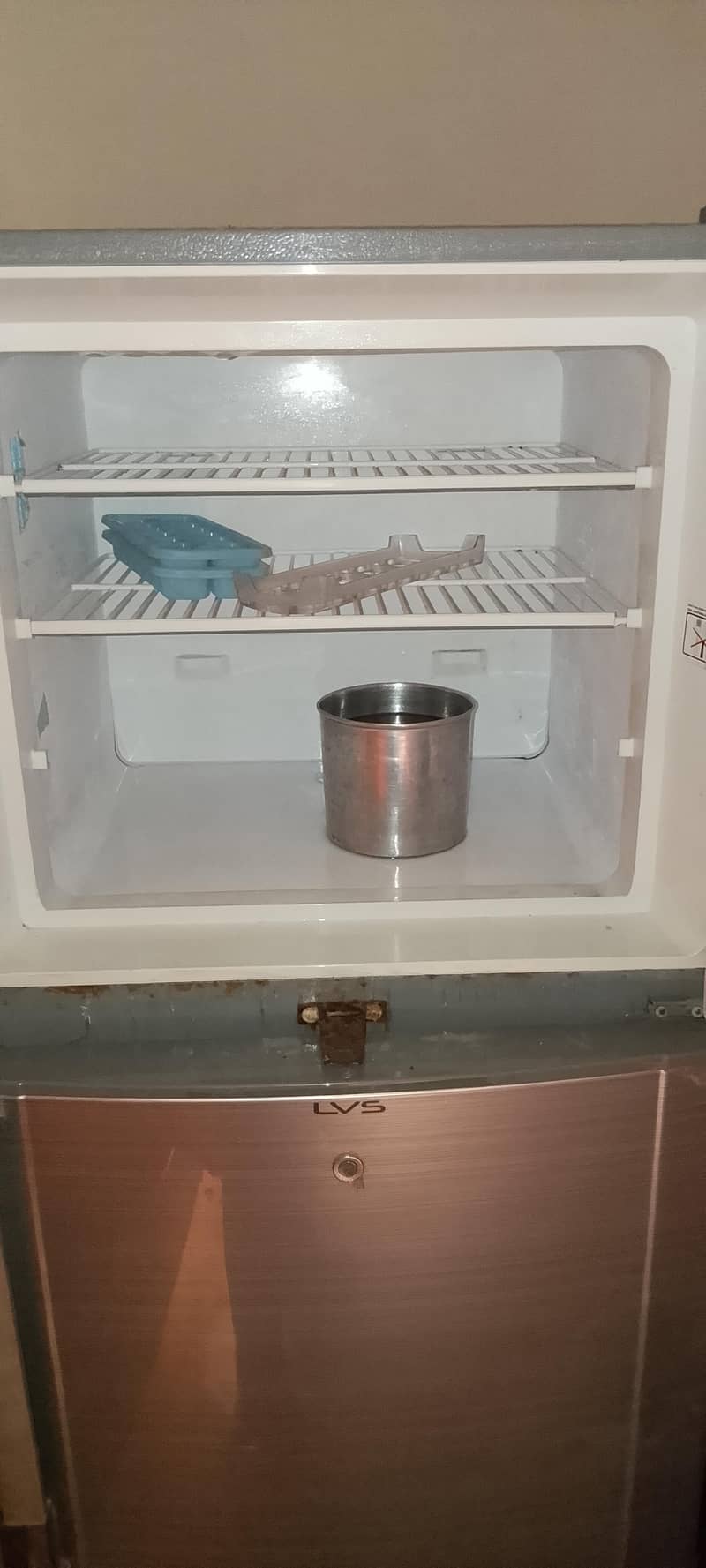Dawlance Refrigerator 4