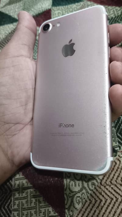 I PHONE 7 urgent for sale