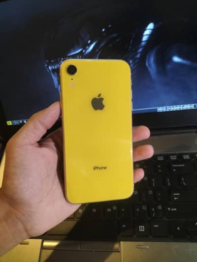 Apple iPhone XR