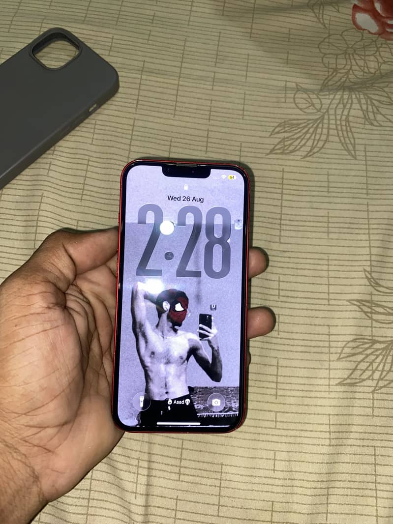 Apple iPhone 13 1