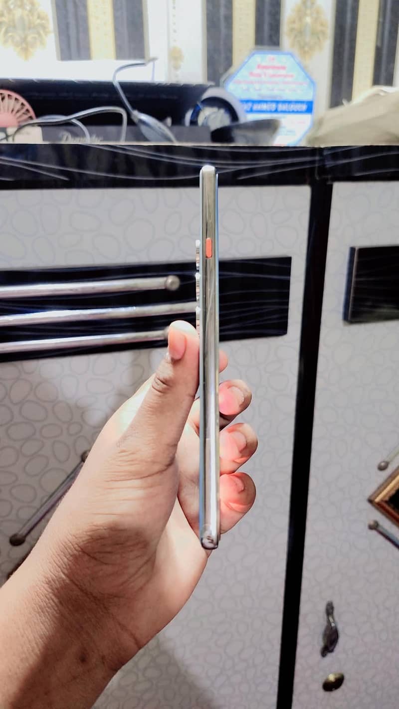 Tecno CAMON 40 6