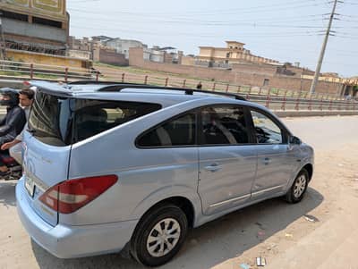 Ssangyong Stavic 2006 home used