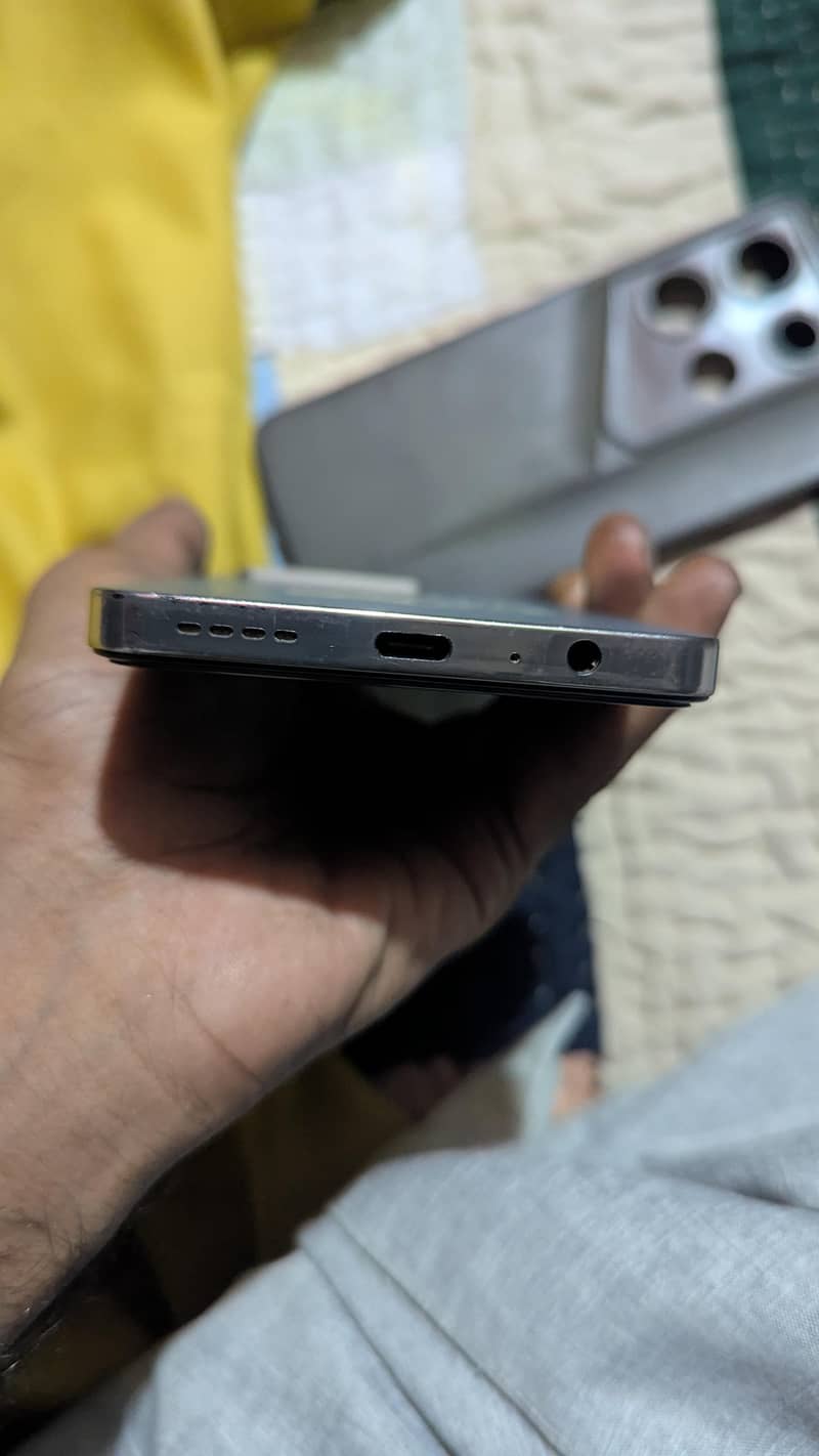 Infinix Note 30 Pro 3