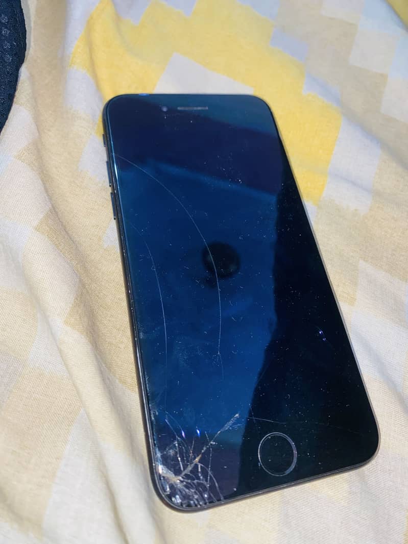 Apple iPhone 7 5