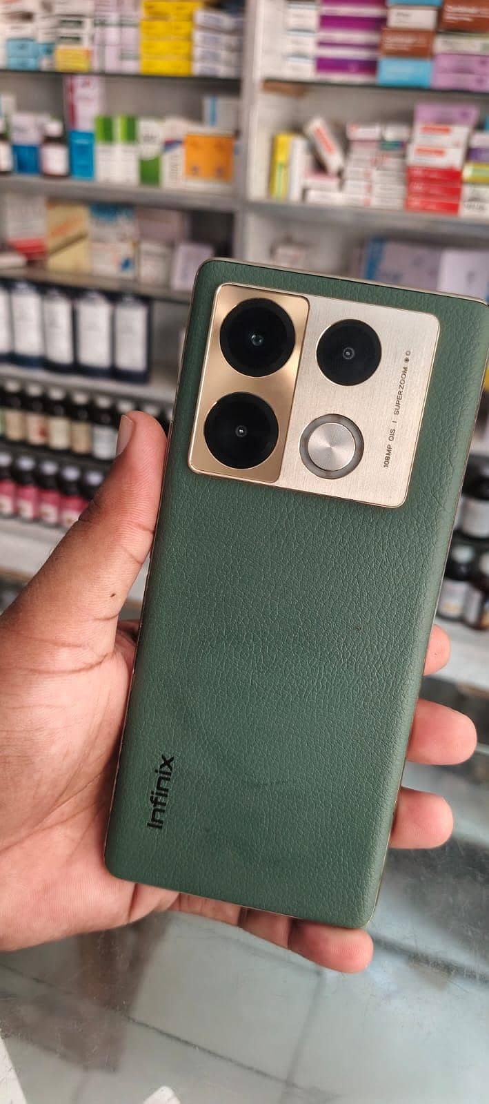 Infinix Note 40 Pro 0