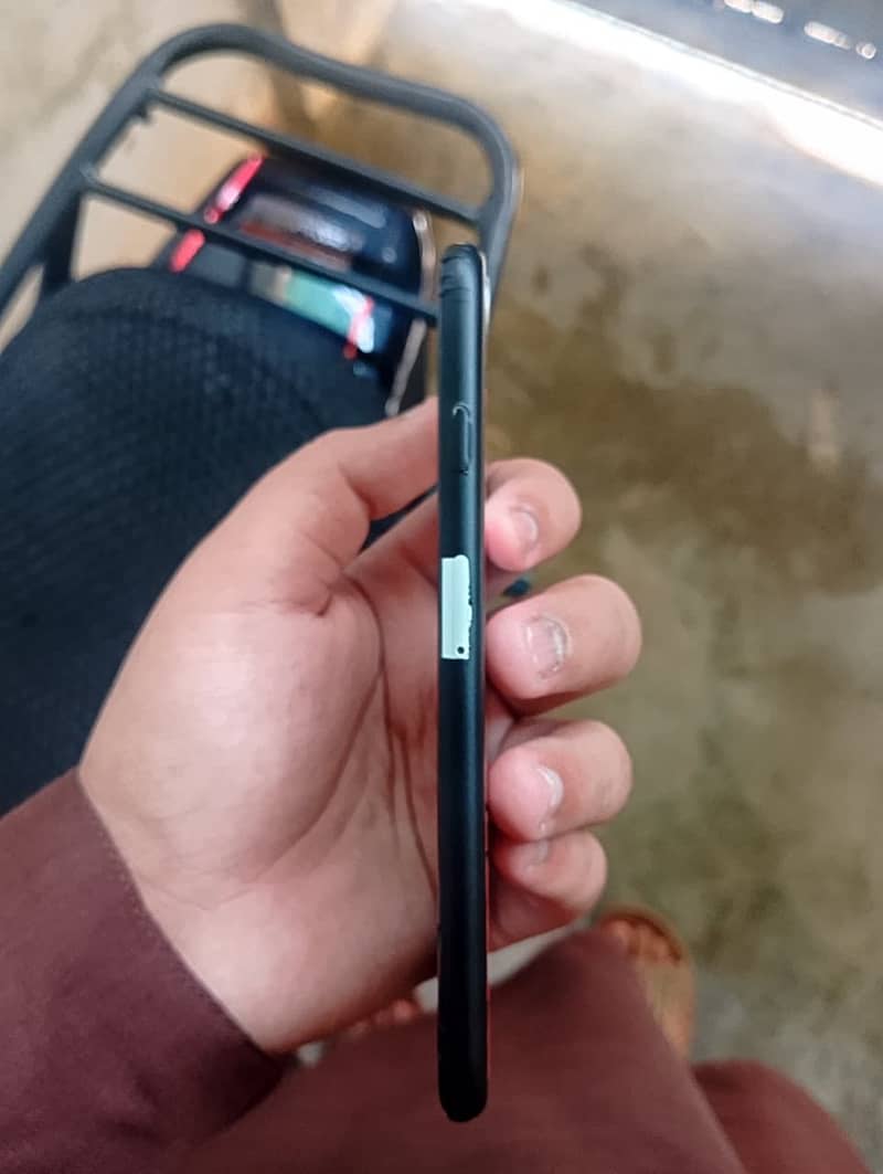 Apple iPhone SE 7