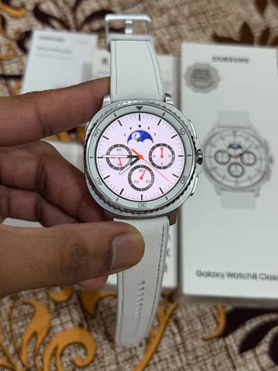 Samsung Galaxy Watch 8 Classic 46mm Just Box Opened