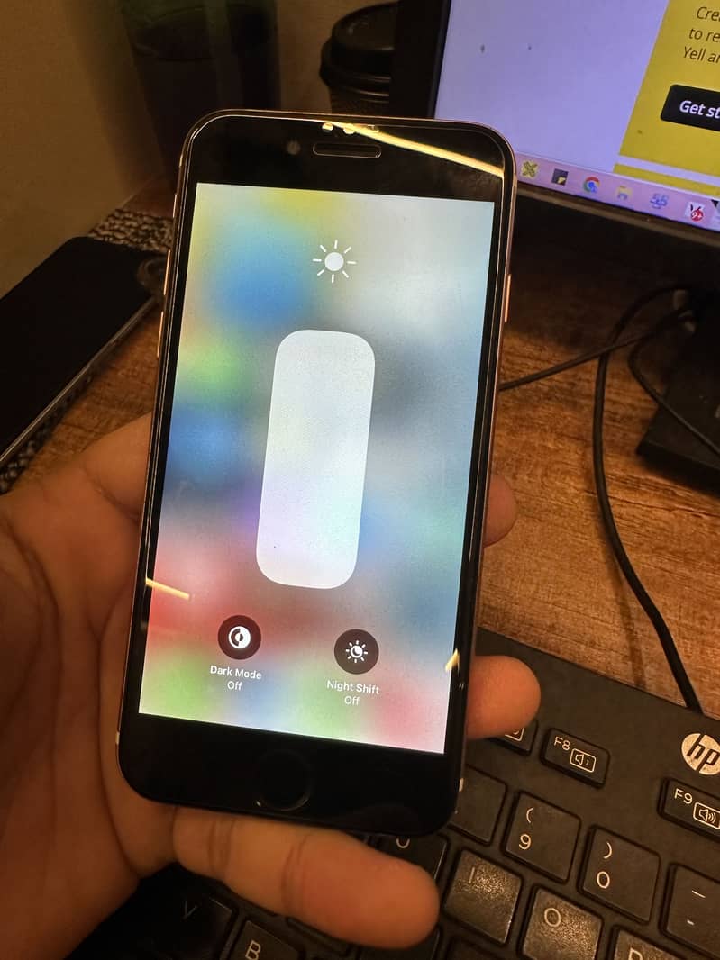 Apple iPhone 7 1