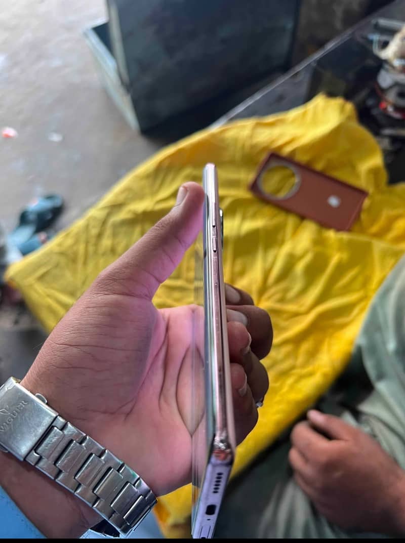 Infinix Zero 40 2