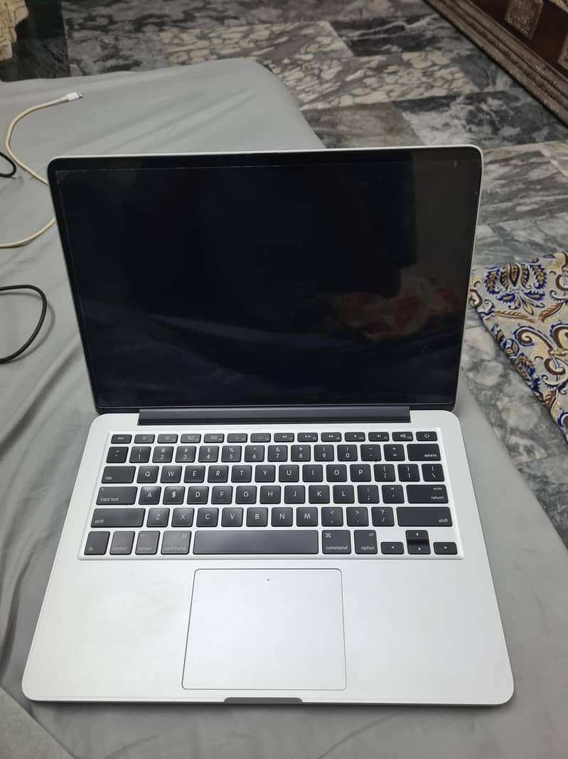 Macbook pro 1
