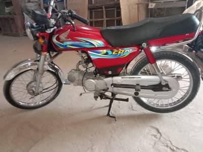 Honda 70 totally genuine new condition