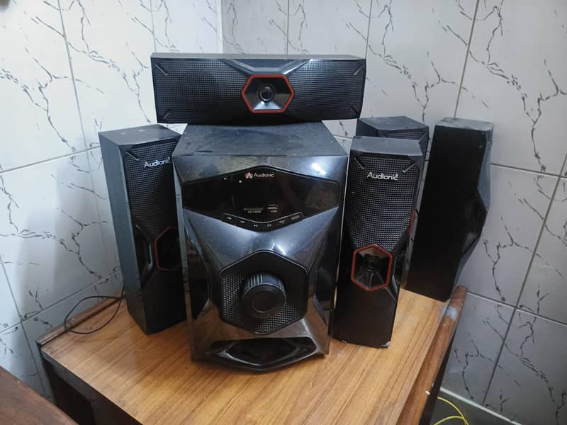 audionic boffer 5 chanal 2