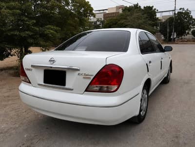 Nissan Sunny 2007