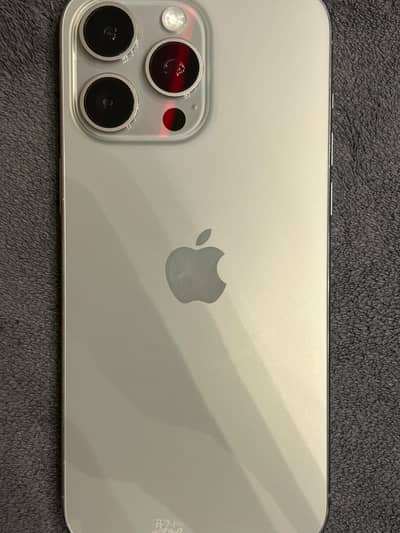 Apple iPhone 15 Pro Max