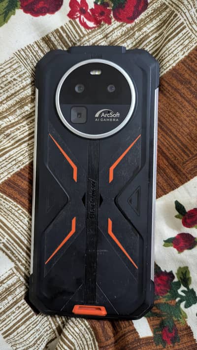 Blackview BV8100