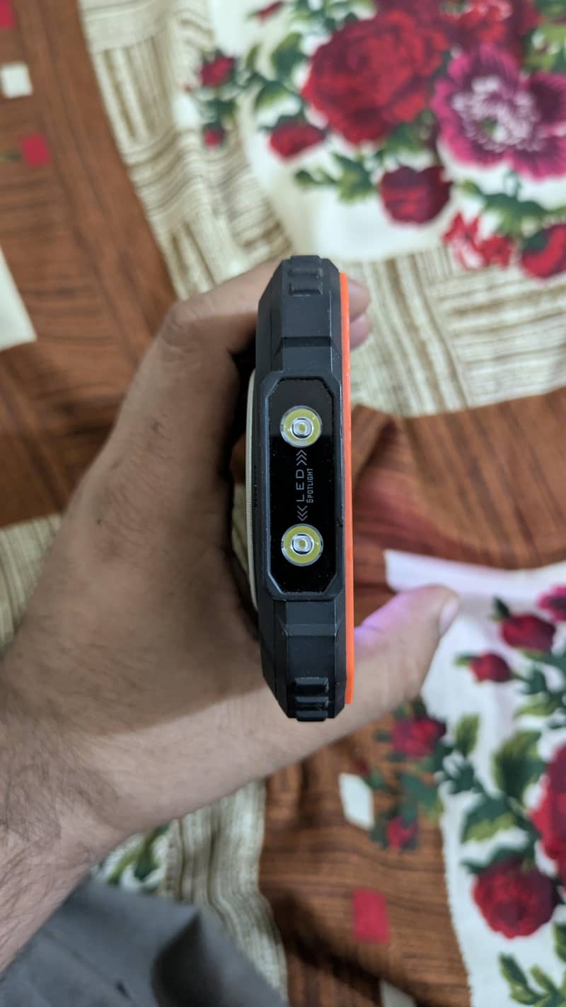 Blackview BV8100 3