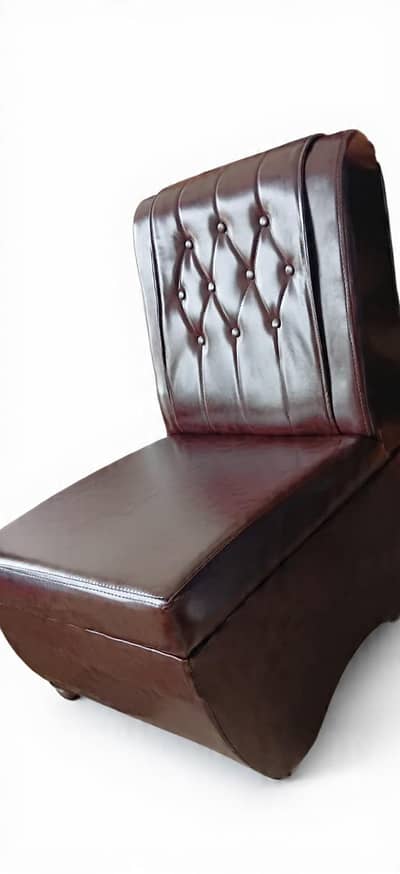 Brand New 1 seater Leather sofa  chair  .