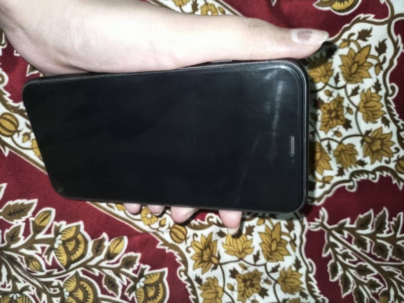 Apple iPhone 11 9