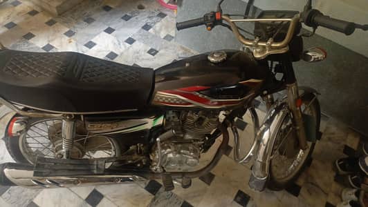 Honda 125 14 model