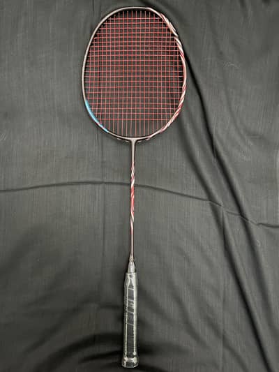 Yonex Astrox 100zz