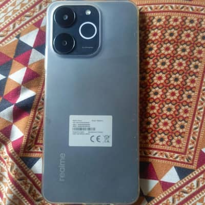 Realme Not 70 18+128