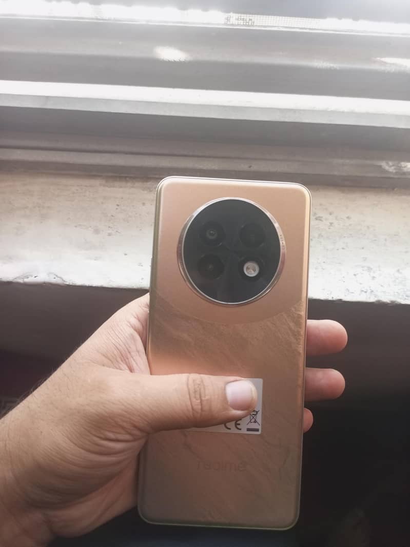 Realme 13 Plus 3
