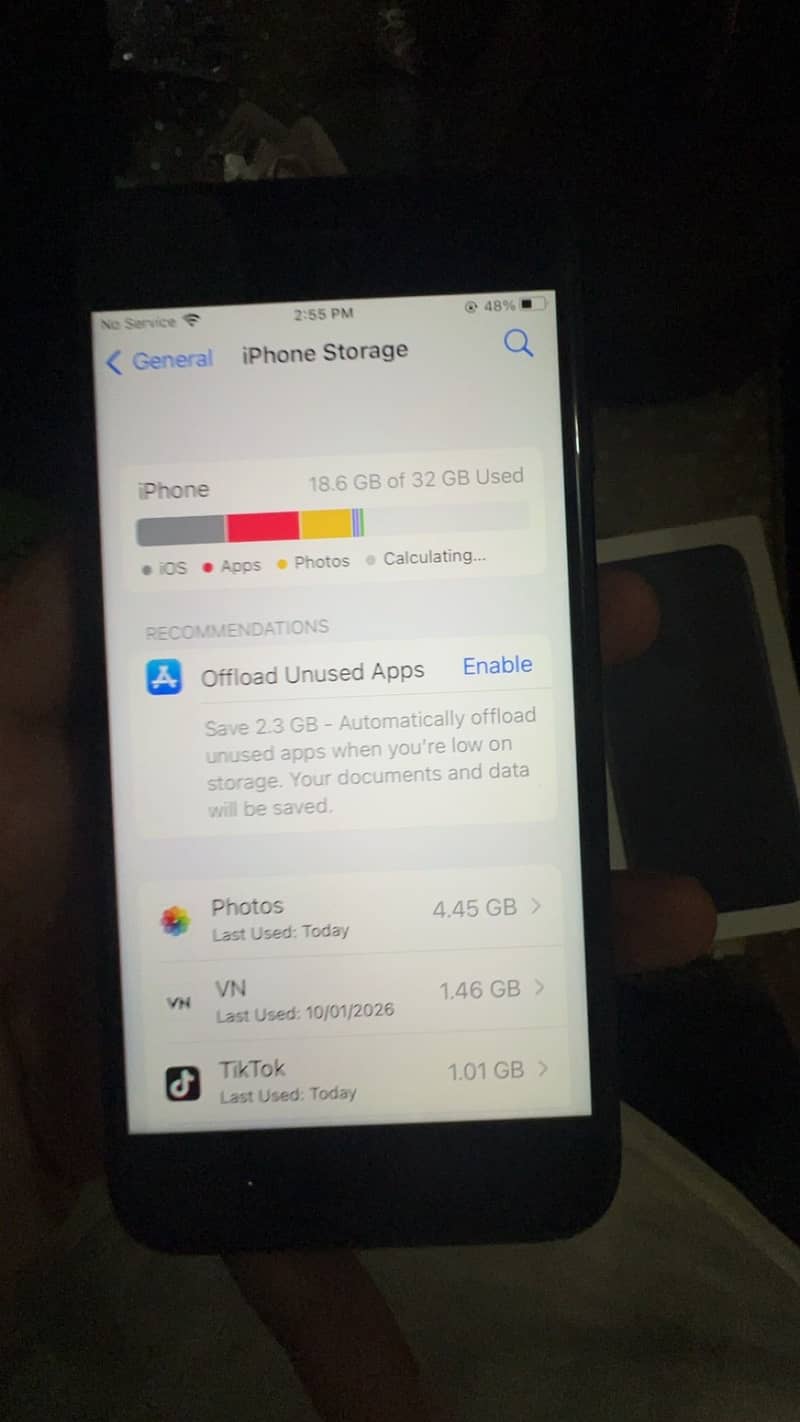 Apple iPhone 7 1
