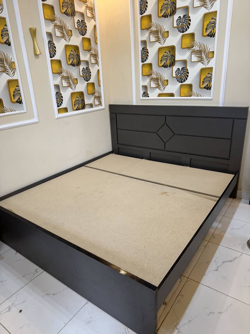 King bed new 0