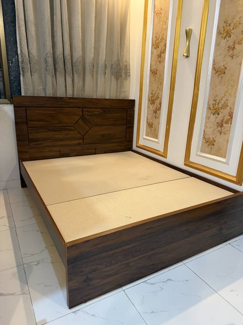 King bed new 2