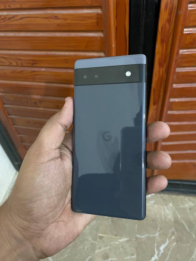 Google Pixel 6a 1