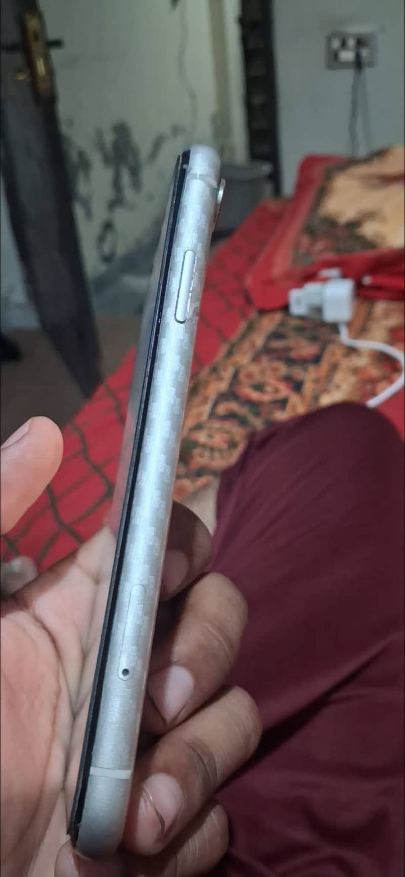 Apple iPhone XR 1