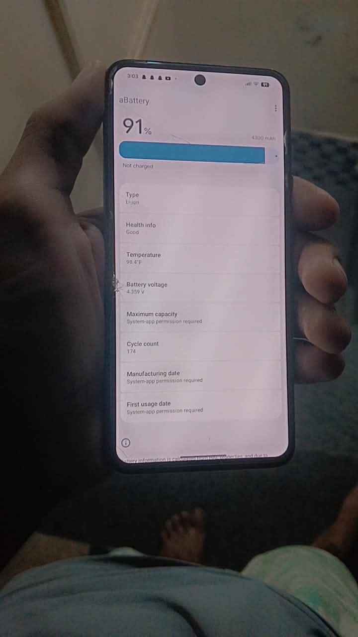 Google Pixel 8 5