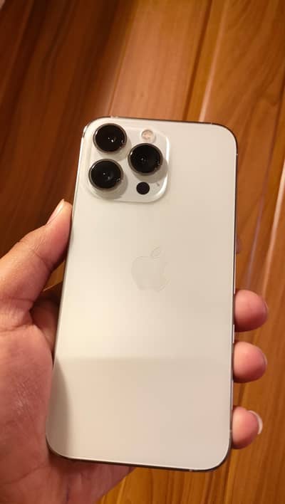 Apple iPhone 13 Pro