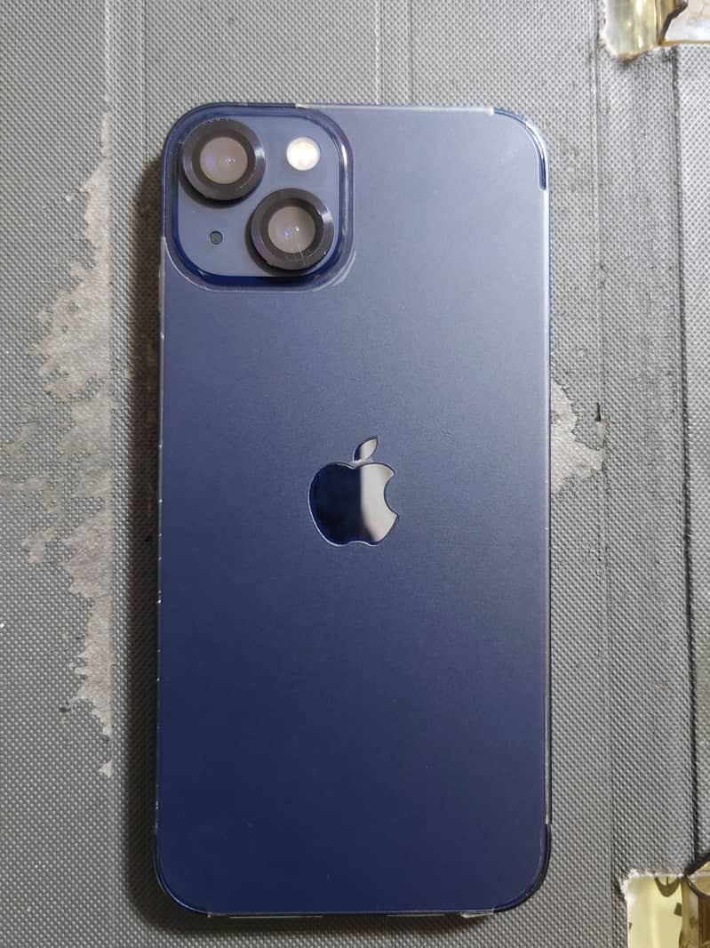 Apple iPhone 13 0