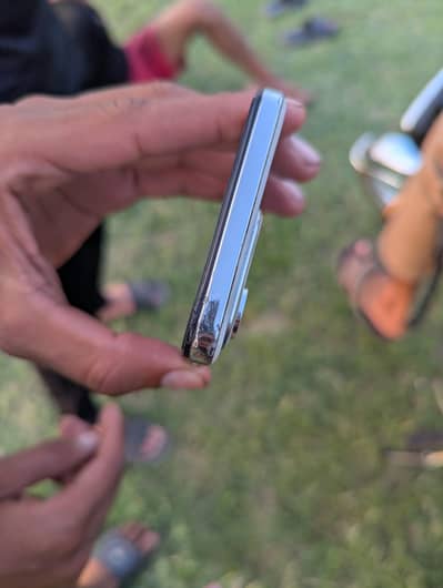 Vivo Y29
