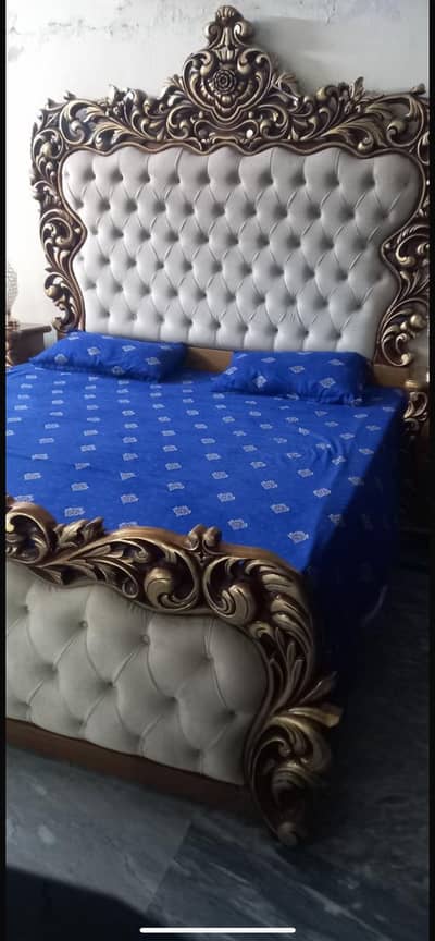 Bed and side board