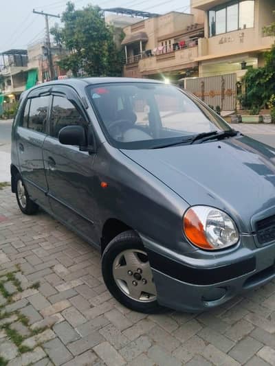 Hyundai Santro 2003 antique piece