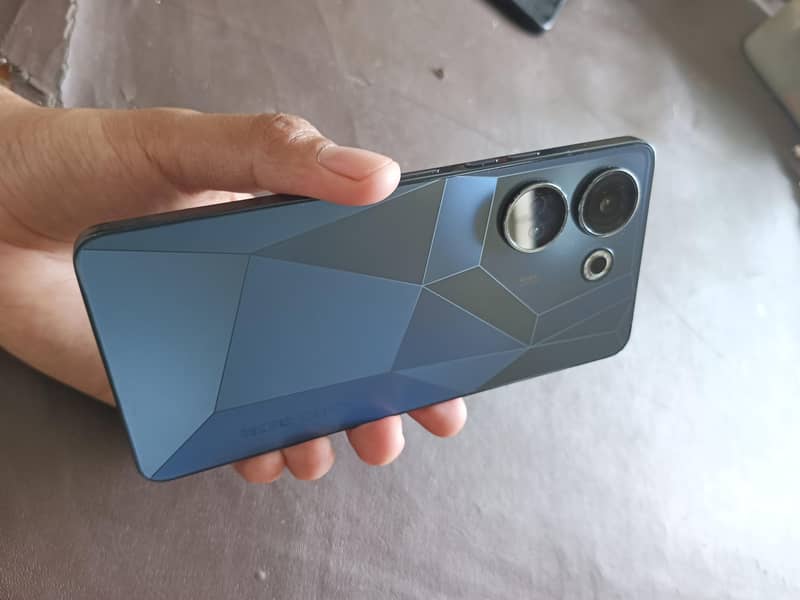Tecno CAMON 20 0