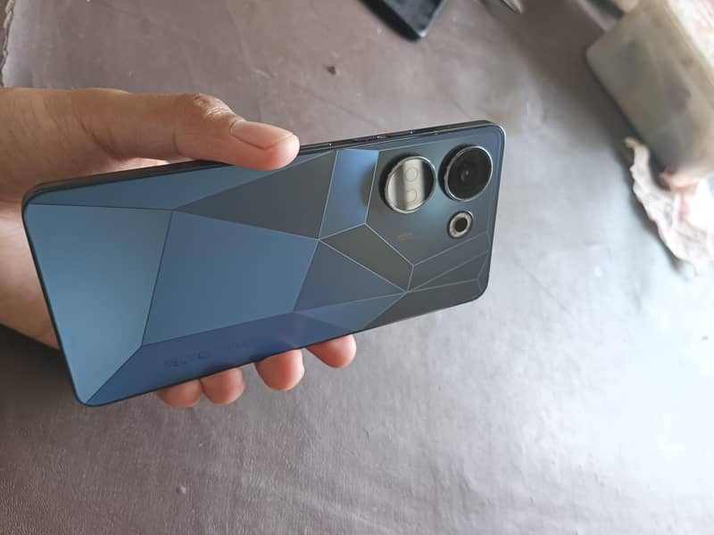 Tecno CAMON 20 1