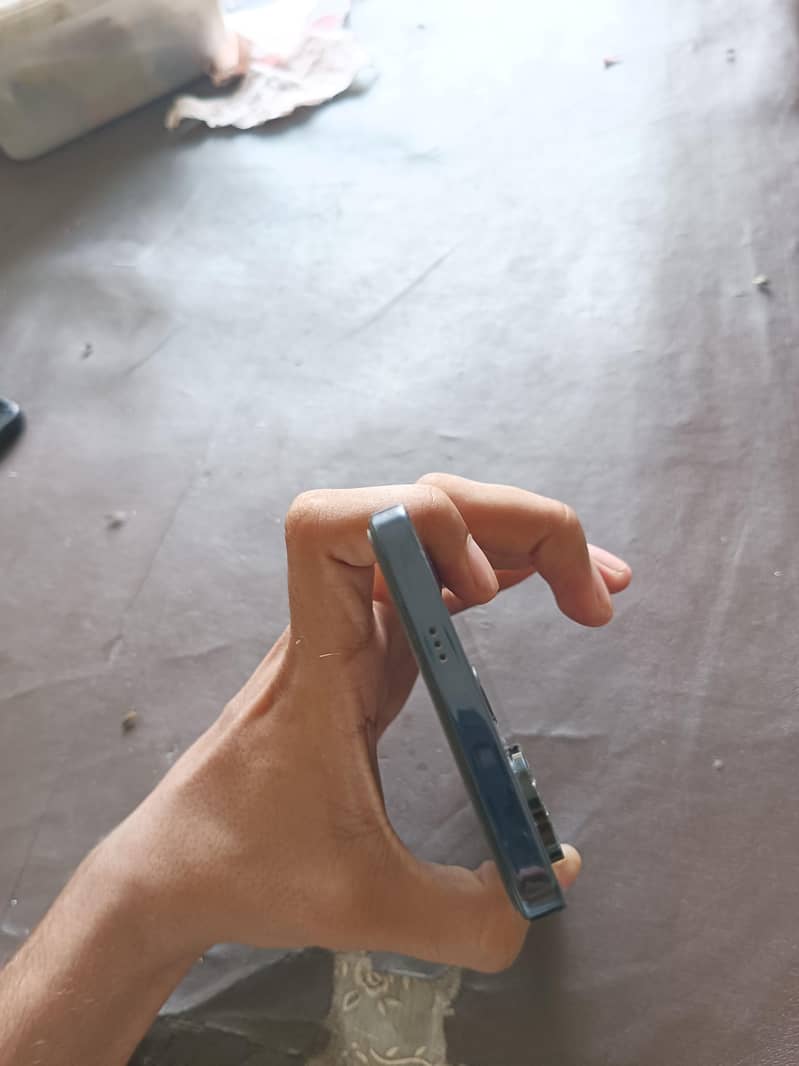 Tecno CAMON 20 4