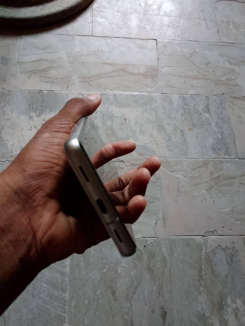 Google Pixel 7a 1
